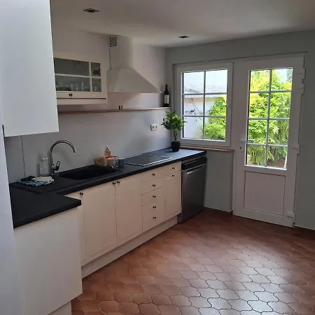 Casa vacanze Le Halage, Charmante Maison En Bordure De Rivière *