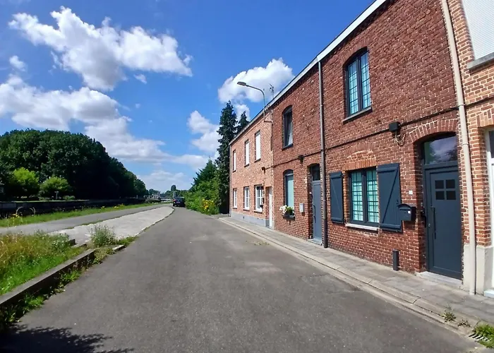 Le Halage, Charmante Maison En Bordure De Rivière Hébergement de vacances
