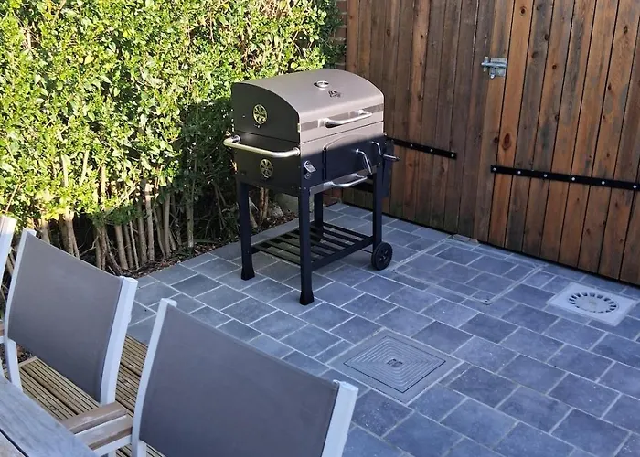 Hébergement de vacances Le Halage, Charmante Maison En Bordure De Rivière